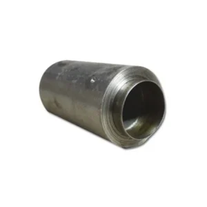 Front crankshaft oil seal mounting sleeve
