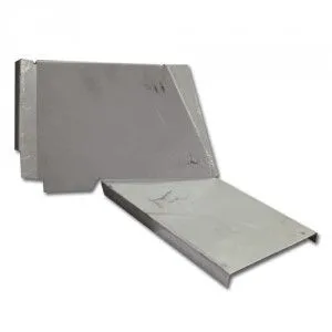 Right rear bench seat side reinforcement